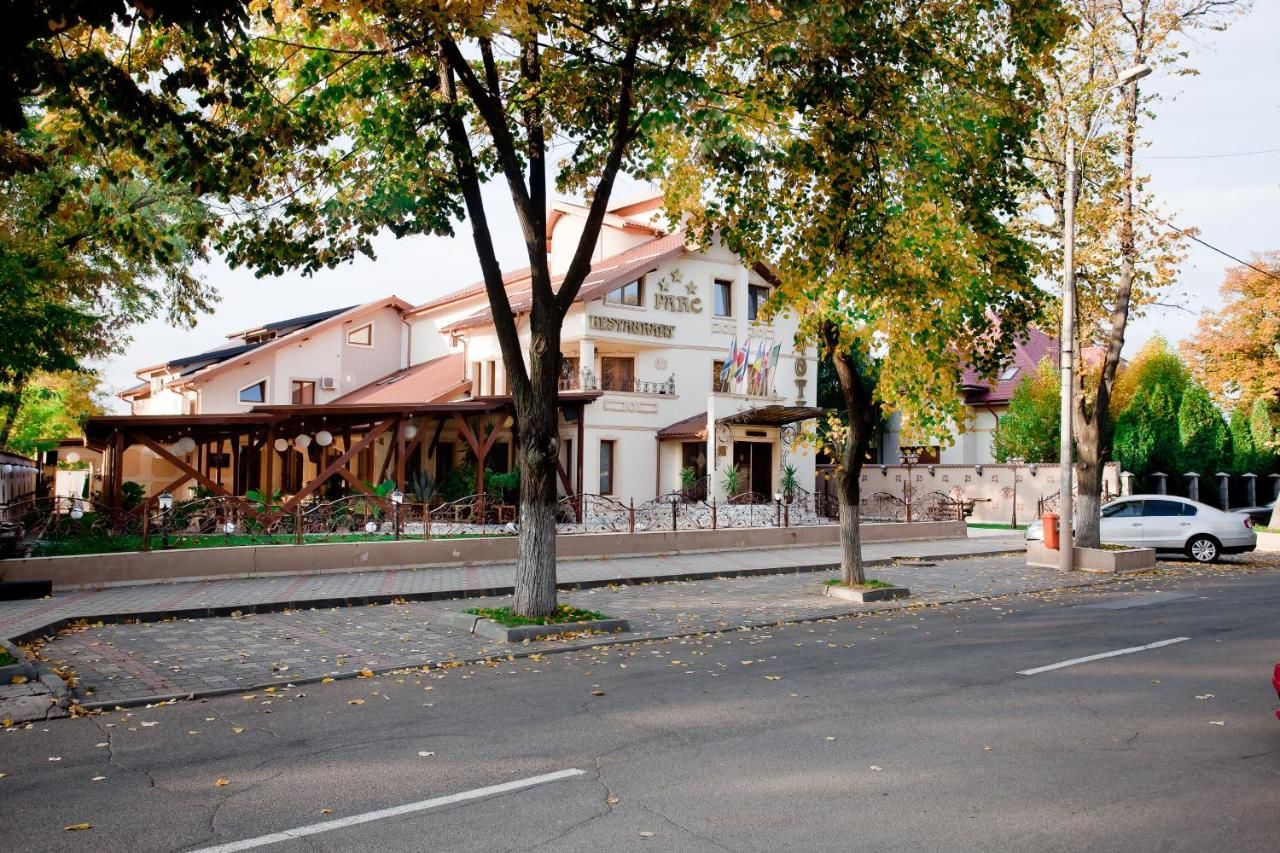 Отель Hotel Parc Tecuci Tecuci-18