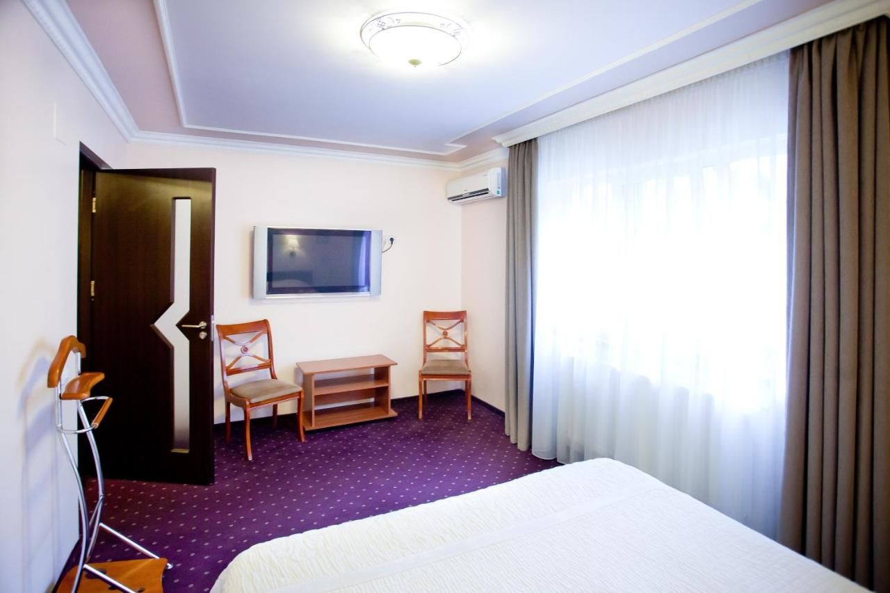 Отель Hotel Parc Tecuci Tecuci-36